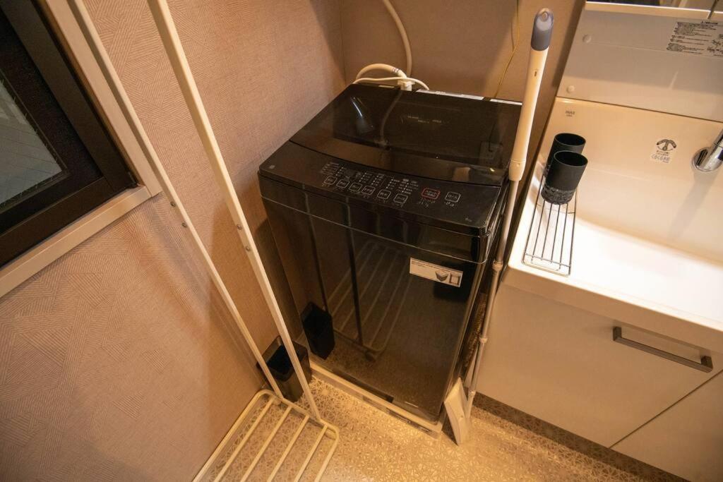 Appartement 浅草禅心居202室 浅草駅徒歩15分 2024年4月ニューオープン 43平米丸貸し切り ダブルベット2台と畳敷き布団2組 家庭式用品設備完備